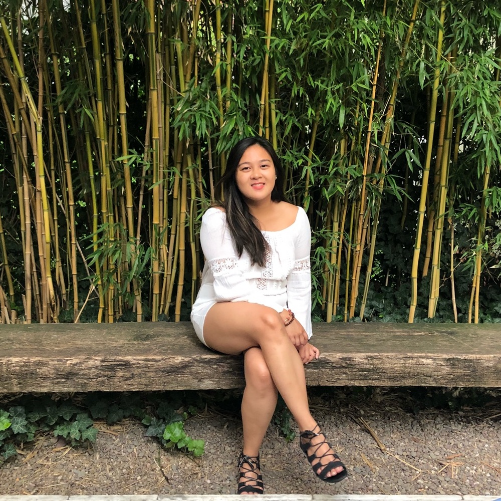 Meet your Posher, Krisella